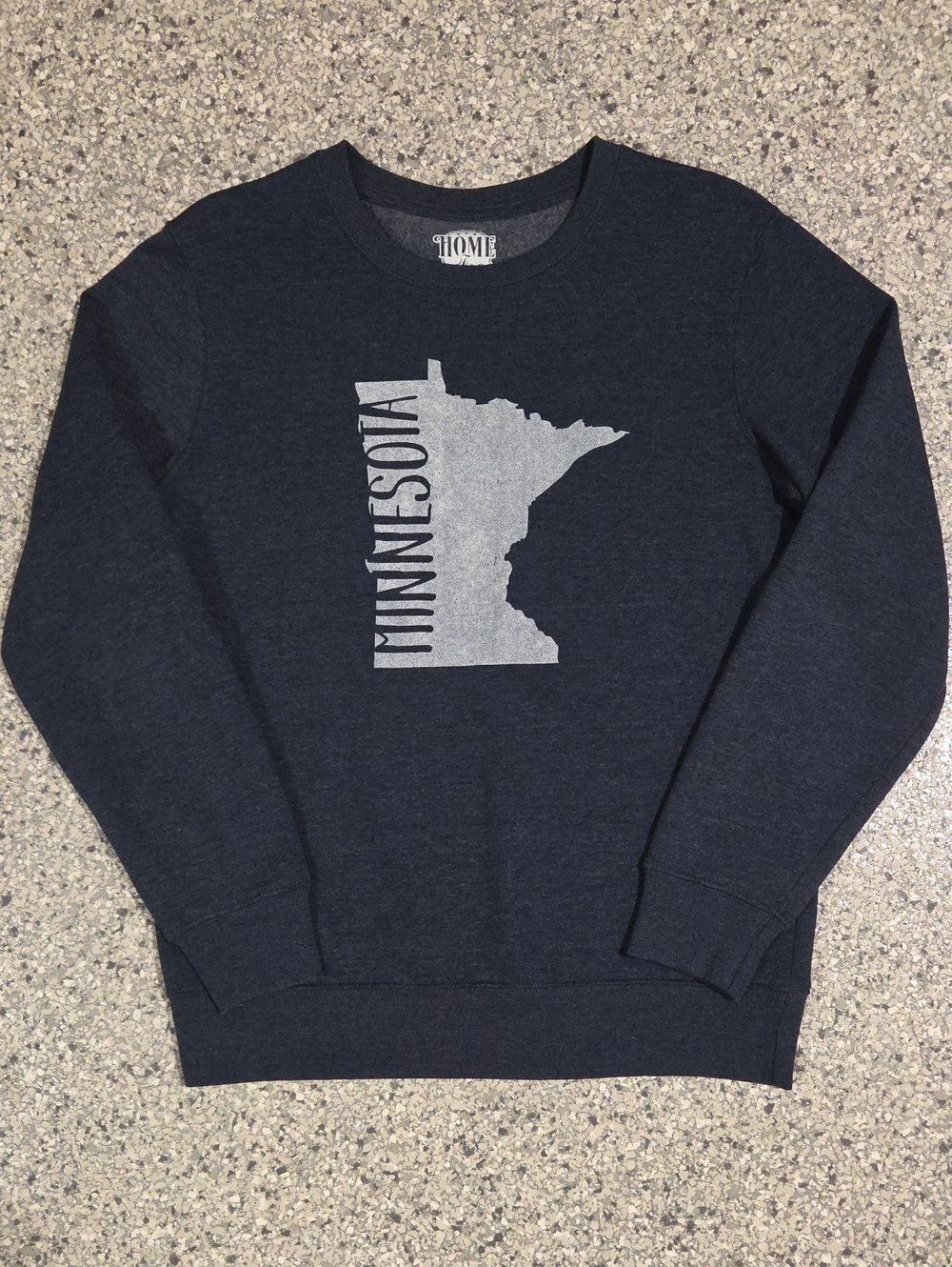 NWOT Minnesota Crewneck Sweatshirt Size Small